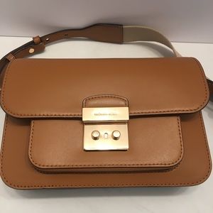 Michael Kors Crossbody Sloan Editor